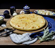 Осетинский пирог с сыром Уалибах