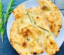 Фокачча с розмарином