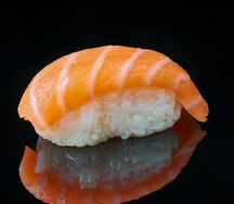 Нигири Лосось