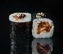 Мини ролл с угрем