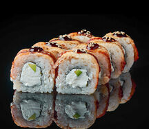 Ролл Дракон запеченный свежий лосось