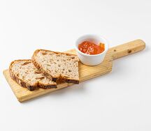 Тост с абрикосовым джемом