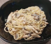 Паста с куриным филе в сливочном соусе