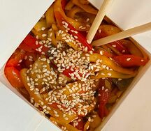 Вок Пшеничная лапша с овощами