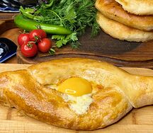 Хачапури по-аджарски