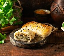 Самса с сыром и зеленью