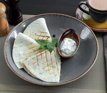 Кесадилья с сыром