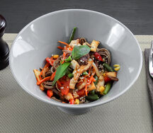 Вок с цыпленком