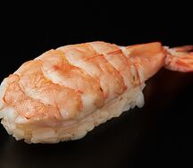 Суши с креветкой