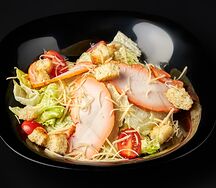 Салат Цезарь с курицей