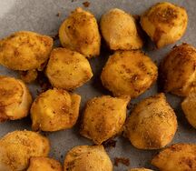 Запеченные пельмени из говядины с грибами и сыром