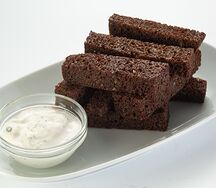 Гренки с чесноком и сыром пармезан