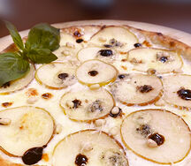 Пицца с грушей и сыром дор блю 25см