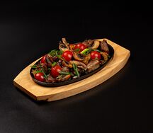 Мясо с грибами