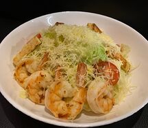 Салат Цезарь с креветка