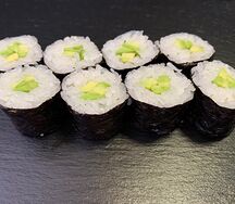 Роллы с авокадо