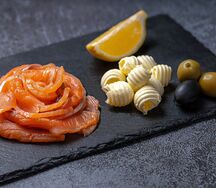 Семга в розах