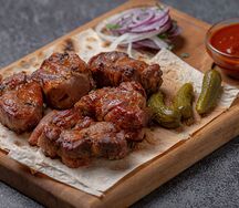 Шашлык из cвинoй шейки