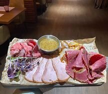 Мясное ассорти