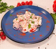 Салат томаты в сметане