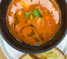 Суп Качукко с морепродуктами 