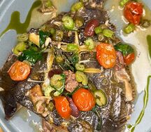 Камбала с овощами по-сицилийски 