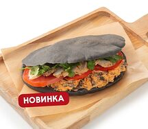 Пита «Том ям» с куриной грудкой и креветками