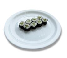 Ролл классический с огурцом