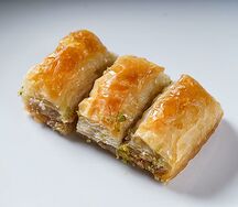 Пахлава с грецким орехом
