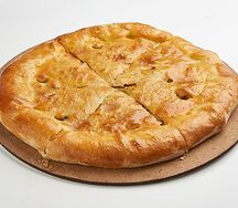 Осетинский пирог со шпинатом и сыром