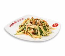 Салат с манго и курицей
