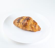 Круассан с шоколадом