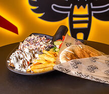 Свинина на тарелке