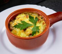 Жульен с курицей и с грибами