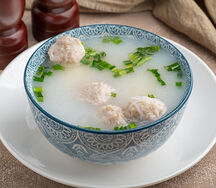 Суп с куриными шариками