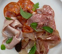 Мясная гастрономия