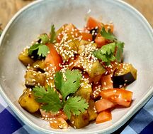 Салат с хрустящими баклажанами