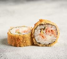 Темпура ролл с лососем