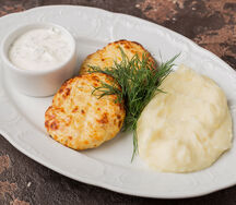 Котлеты щучьи с картофельным пюре