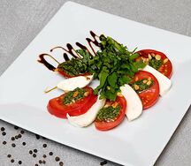 Салат Капрезе