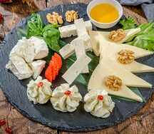 Сырное ассорти по-кавказски