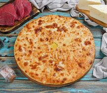 Осетинский пирог с мясом и сыром