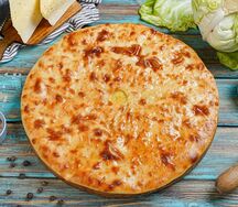 Осетинский пирог с капустой и сыром