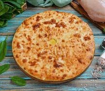 Осетинский пирог с курицей и шпинатом