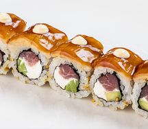 С гребешком, тунцом и трюфельным айоли