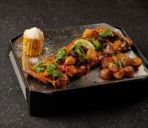 Ребра том ям с креветками и грибами