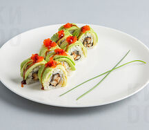 Ролл с угрём и авокадо