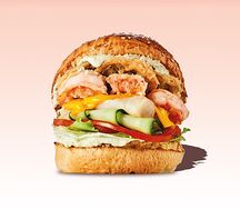 Фиш бургер с креветками, белой рыбой и соусом тартар