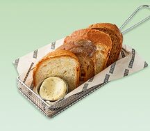 Хлебная корзина с мягким маслом