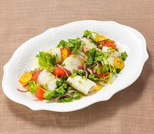 Салат с кальмаром и кумкватом